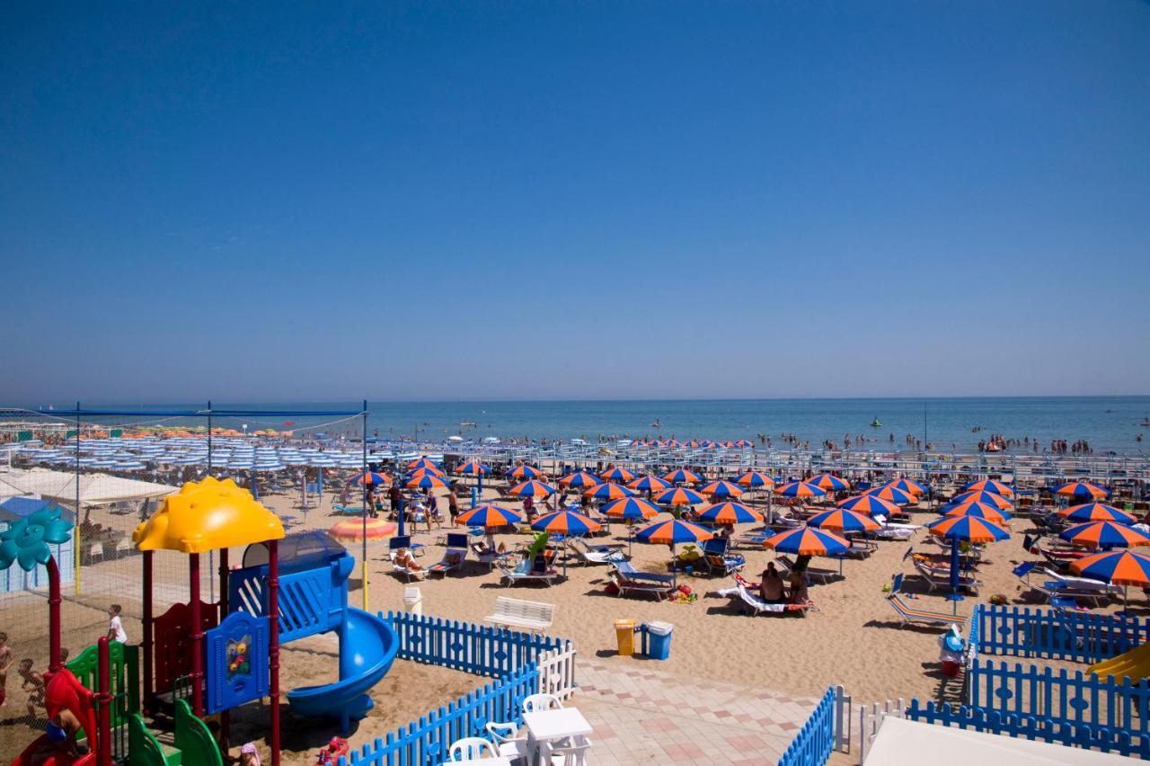 Hotel Maris Stella Riccione Esterno foto