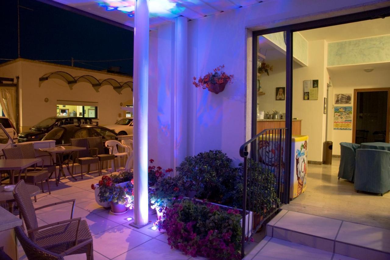 Hotel Maris Stella Riccione Esterno foto