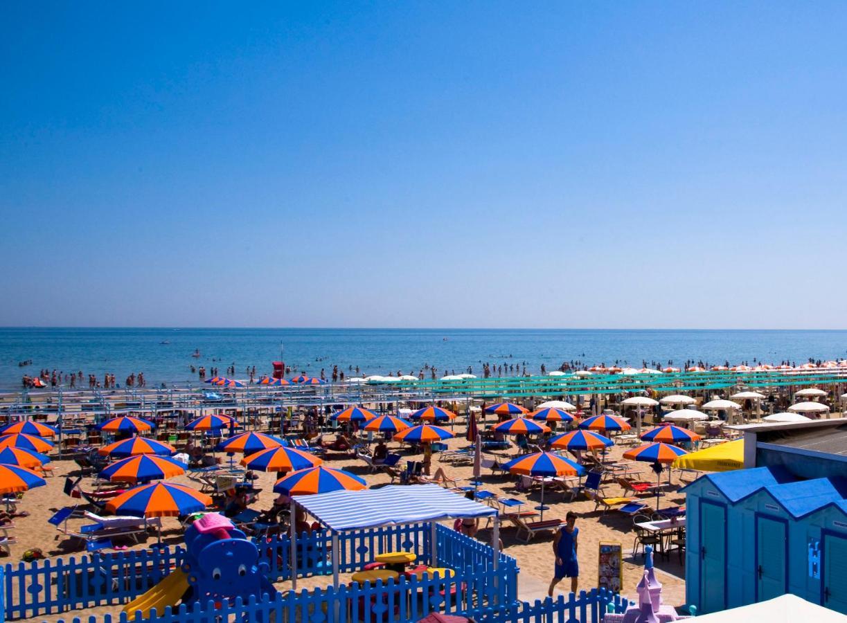 Hotel Maris Stella Riccione Esterno foto
