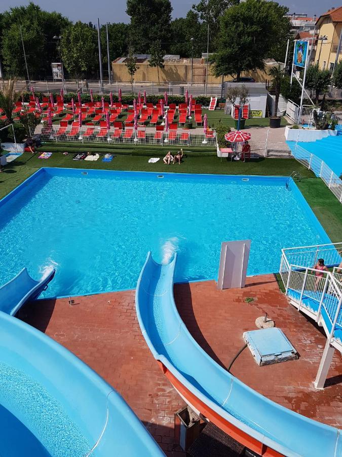 Hotel Maris Stella Riccione Esterno foto